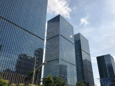(出租) 国瑞大厦 纯写办公 正对电梯 车位充足 全部家具 270平！