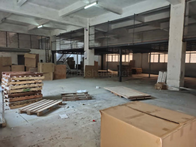 东莞双岗原房东厂房4600方3吨电梯5层