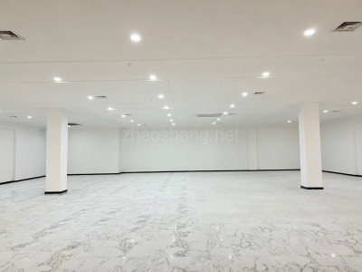 芜湖鸠江区100平米写字楼出租精装修 大开间 布局合理 交通方便