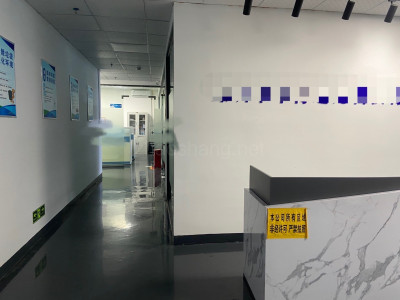 深圳龙华区观澜地铁口1200平米厂房出租 配套齐全 配电大 面积灵活