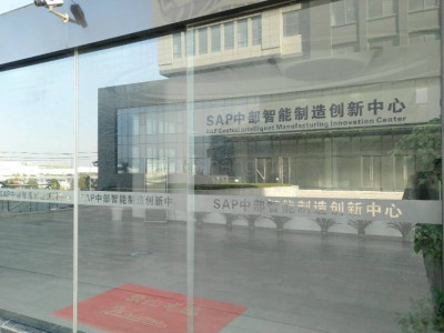 南昌新建区1100平米厂房出租，环境好，政策扶持