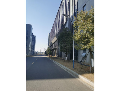 南昌中小微企业工业园2200平米厂房出租，政府大量补贴 免征增值税