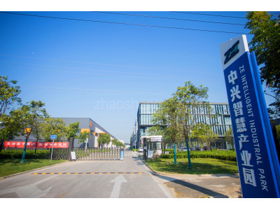 新乡厂房出租黄河桥厂房出售，大产权，成熟园区，货梯3吨，有房本