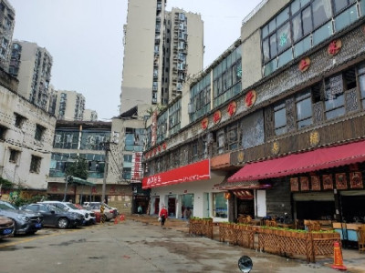 成都成华区1055平米写字楼出售 环境好