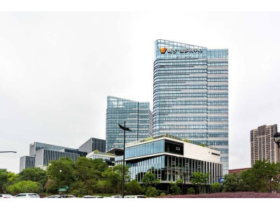 杭州上城区500平米写字楼出租 交通便利 精装修 一线江景 开间俱全