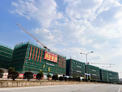 独门独院，50年产权，均价2200/方 两成首付，环保免费代