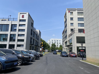 杭州市拱墅区万达广场1100平写字楼出租，采光好，面积大
