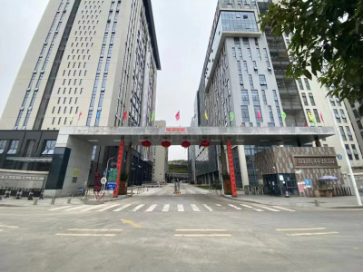 龙华大浪红本厂房出租环境优美配套齐全高端大气上档次可整租可分