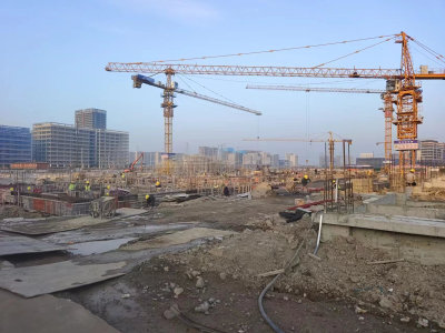 杭州富春湾新城，富阳智能物联科技园，环杭1小时经济圈，配套齐全，首层8.1米，独栋1600方起，均价5500，可按揭