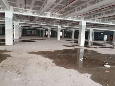 自建厂房部分出租，配套齐全